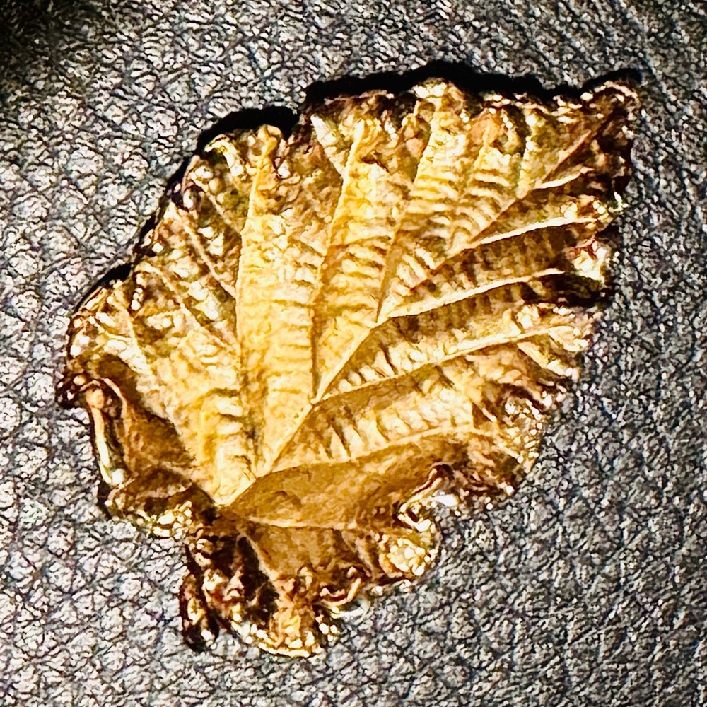Vintage Napier Leaf Pin Brooch - Picture 1 of 5